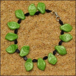 Bright Green Curly Leaf Bracelet