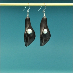 Black Calla Lily with Pearl Earrings