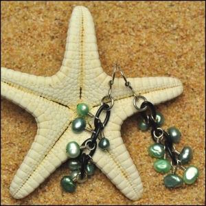 Aqua Blue Pearl Earrings